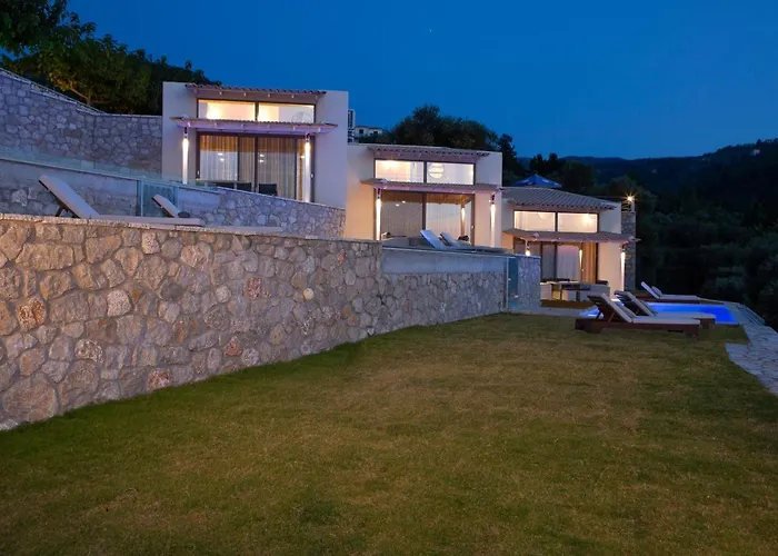 Pantheon Áyios Nikítas