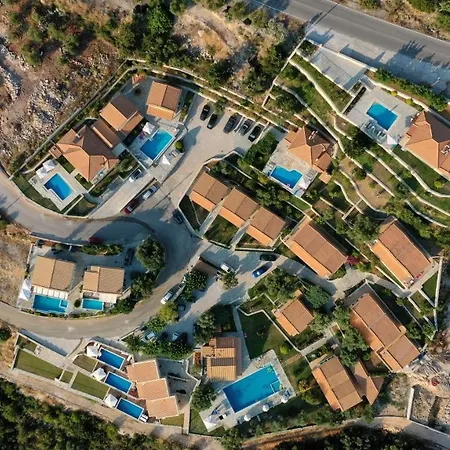 Pantheon Agios Nikitas