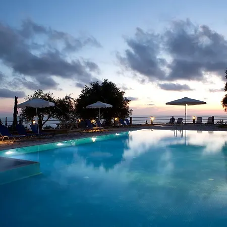 Holiday park Pantheon Agios Nikitas