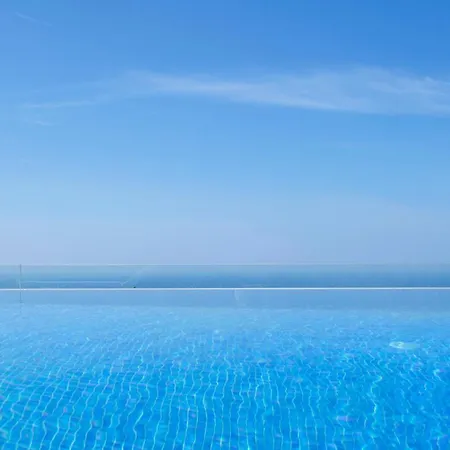 Holiday park Pantheon 3*