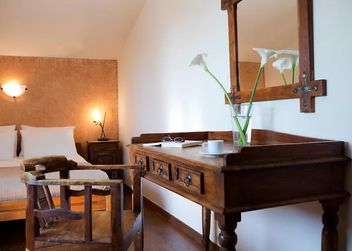 Pantheon Agios Nikitas