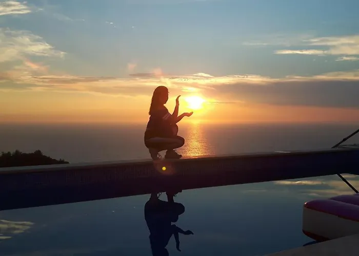 Pantheon 3* Agios Nikitas