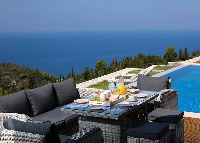 Pantheon 3* Agios Nikitas